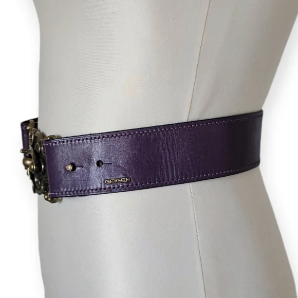 Kurt Geiger Metal Buckle Hook Closure Leather Belt Size Small Size 36 - Picture 3 of 10